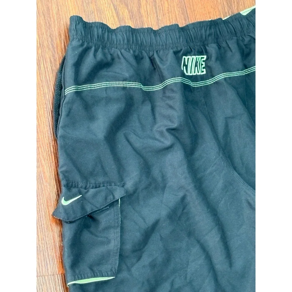 Nike Swim Board Shorts Men XL Black Green Spell Out Trunks